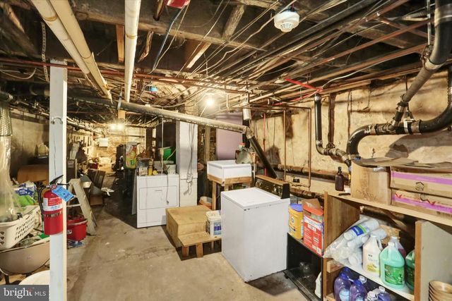 6121 RIDGE AVE, Philadelphia, PA 19128