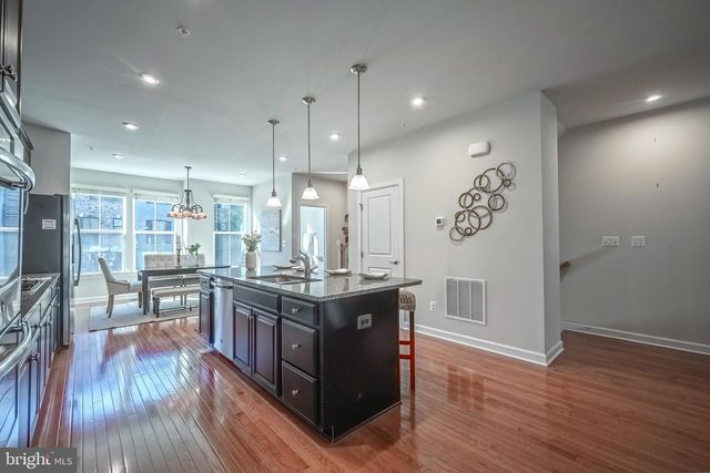 22308 SEABRING TER, Ashburn, VA 20148
