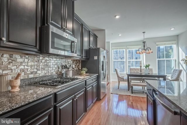 22308 SEABRING TER, Ashburn, VA 20148