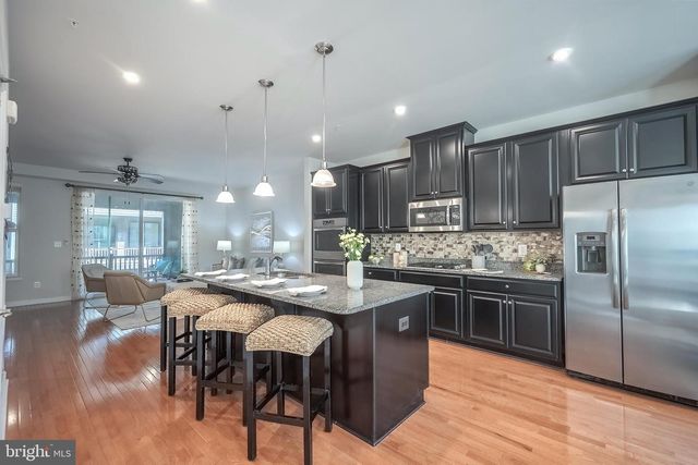 22308 SEABRING TER, Ashburn, VA 20148