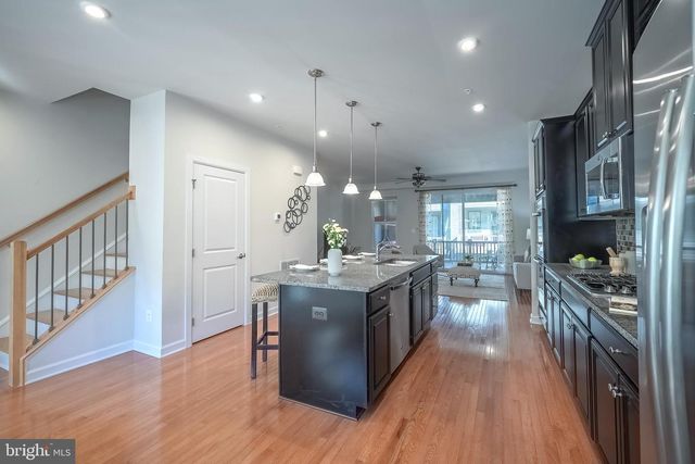 22308 SEABRING TER, Ashburn, VA 20148