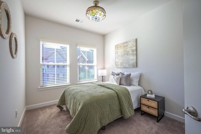 22308 SEABRING TER, Ashburn, VA 20148