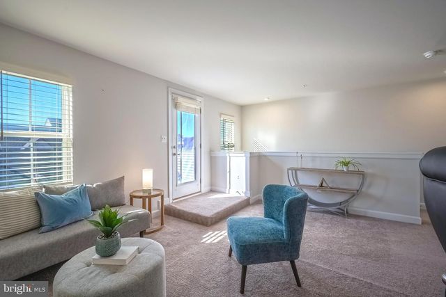 22308 SEABRING TER, Ashburn, VA 20148