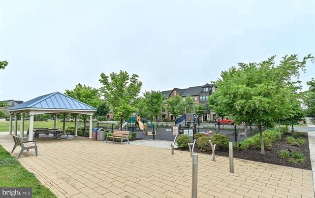 22308 SEABRING TER, Ashburn, VA 20148