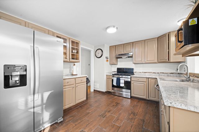 96 Rockledge Drive, Meriden, CT 06450