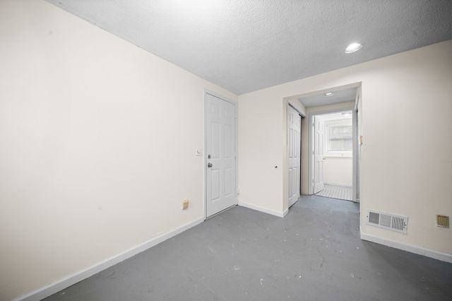 96 Rockledge Drive, Meriden, CT 06450