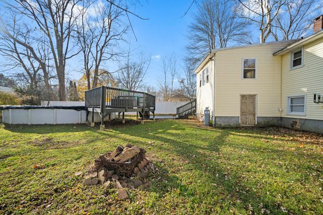 96 Rockledge Drive, Meriden, CT 06450