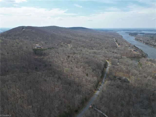 367 Rocky Cove Lane, Denton, NC 27239