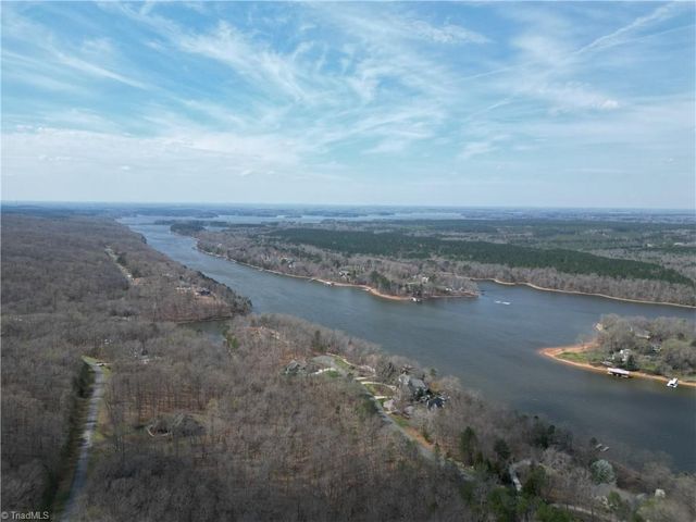 367 Rocky Cove Lane, Denton, NC 27239
