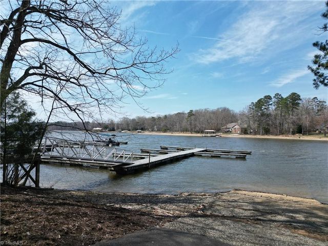367 Rocky Cove Lane, Denton, NC 27239