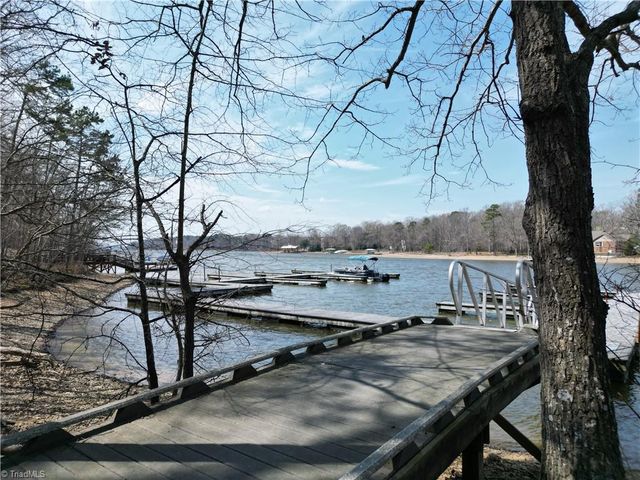 367 Rocky Cove Lane, Denton, NC 27239