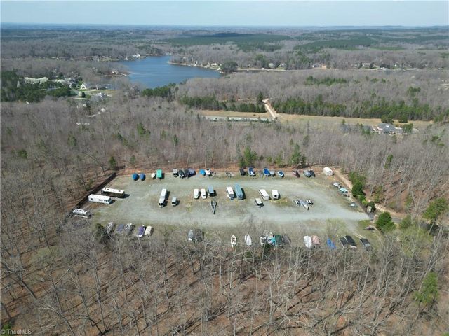 367 Rocky Cove Lane, Denton, NC 27239