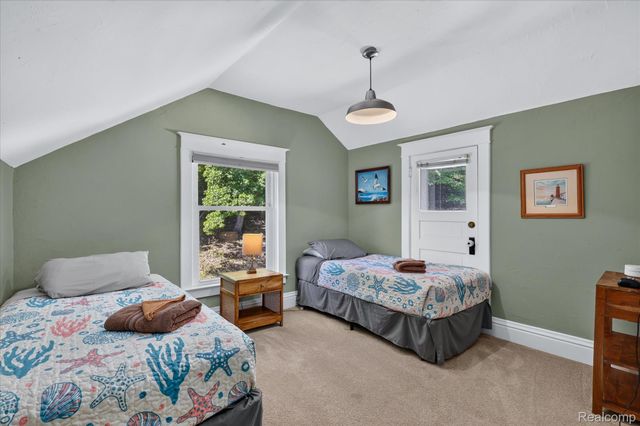 398 Howard Avenue, Grand Haven, MI 49417