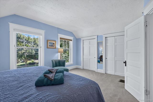 398 Howard Avenue, Grand Haven, MI 49417