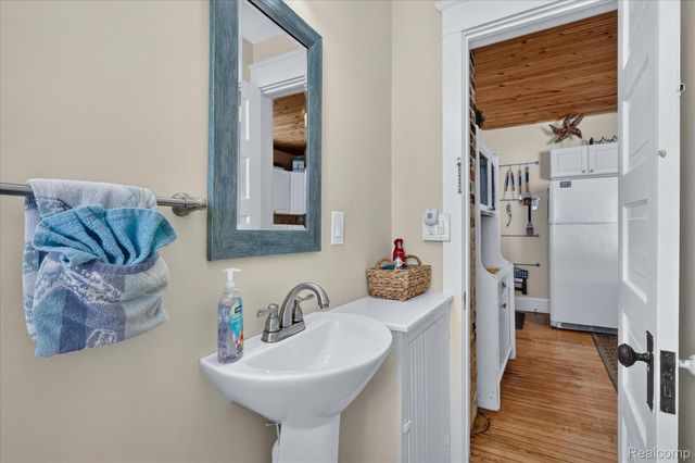 398 Howard Avenue, Grand Haven, MI 49417