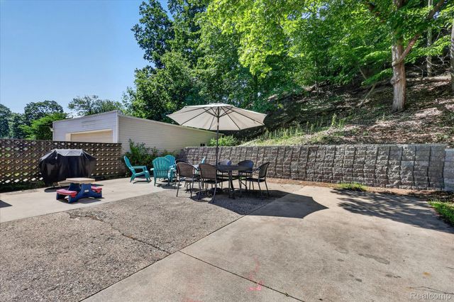 398 Howard Avenue, Grand Haven, MI 49417