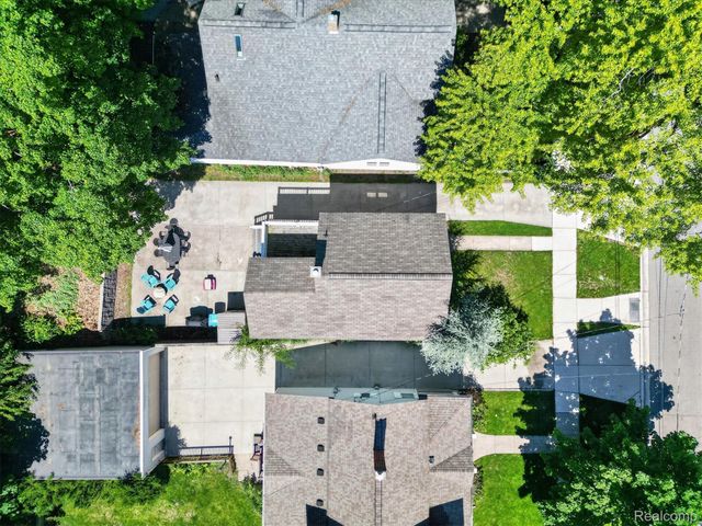 398 Howard Avenue, Grand Haven, MI 49417