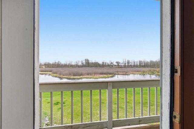 2009 Deerfield DRIVE, Saukville, WI 53080