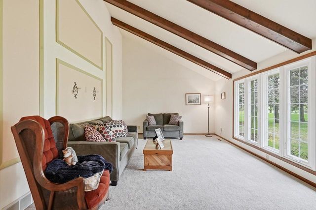 2009 Deerfield DRIVE, Saukville, WI 53080