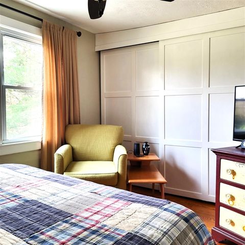 8605 East, Lakeside, MI 49116