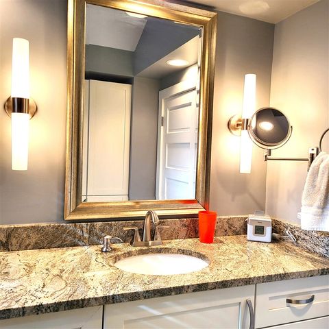 8605 East, Lakeside, MI 49116