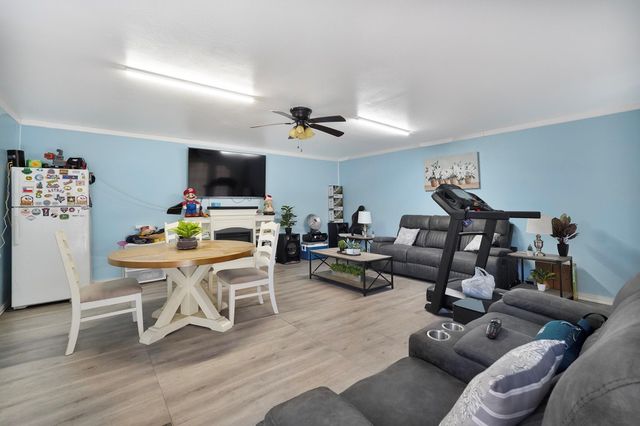 7018 Canal Street, Houston, TX 77011