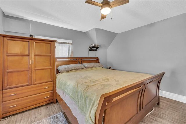 1505 W 39TH Avenue, Kansas City, KS 66103