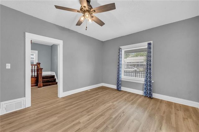 1505 W 39TH Avenue, Kansas City, KS 66103