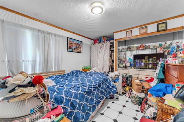 4859 SW 152nd Ct 40C, Miami, FL 33185