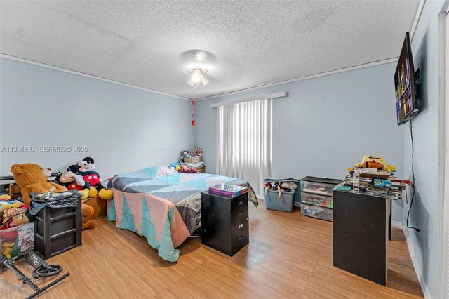 4859 SW 152nd Ct 40C, Miami, FL 33185