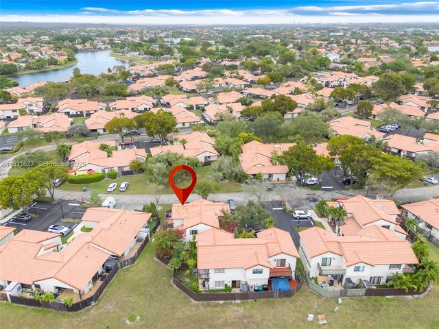 4859 SW 152nd Ct 40C, Miami, FL 33185