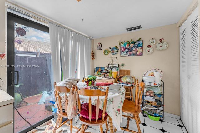 4859 SW 152nd Ct 40C, Miami, FL 33185