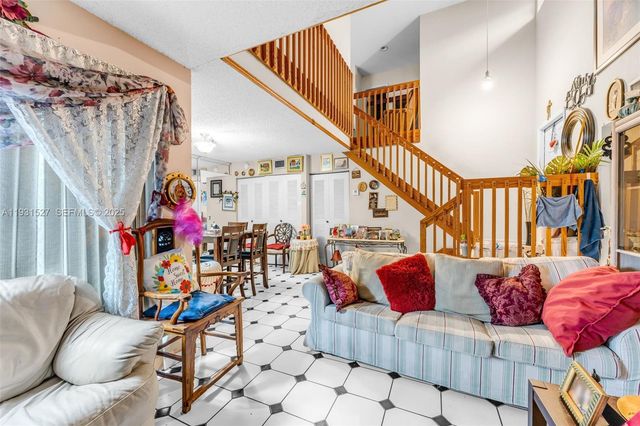 4859 SW 152nd Ct 40C, Miami, FL 33185