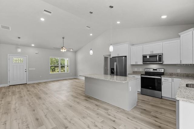 1115 RICKS STREET, Bell, FL 32619