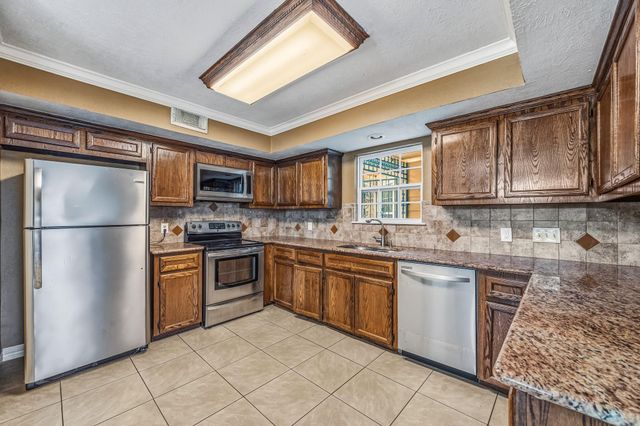 11510 Pagoda Drive, Houston, TX 77477