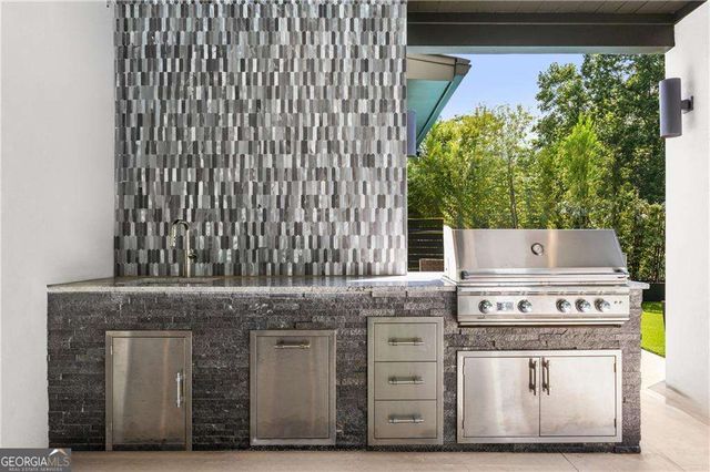 1105 Moores Mill Road NW, Atlanta, GA 30327