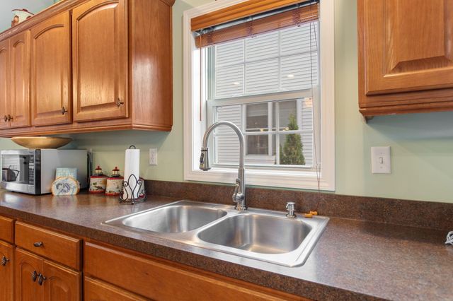 317 Monroe Street, South Haven City, MI 49090