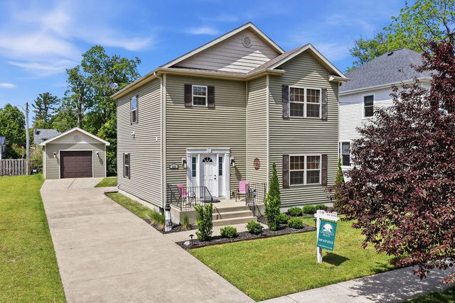 317 Monroe Street, South Haven City, MI 49090