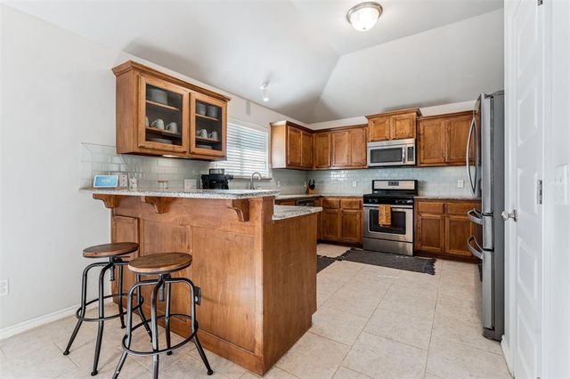 2324 NW 196th Terrace, Edmond, OK 73012