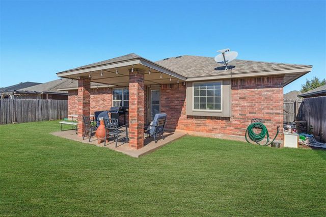 2324 NW 196th Terrace, Edmond, OK 73012