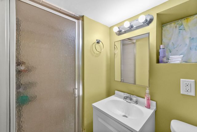 633 CHESTNUT ST, Kearny, NJ 07032