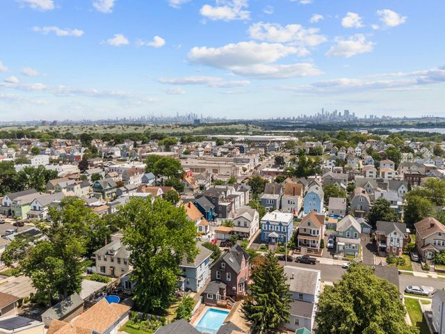 633 CHESTNUT ST, Kearny, NJ 07032