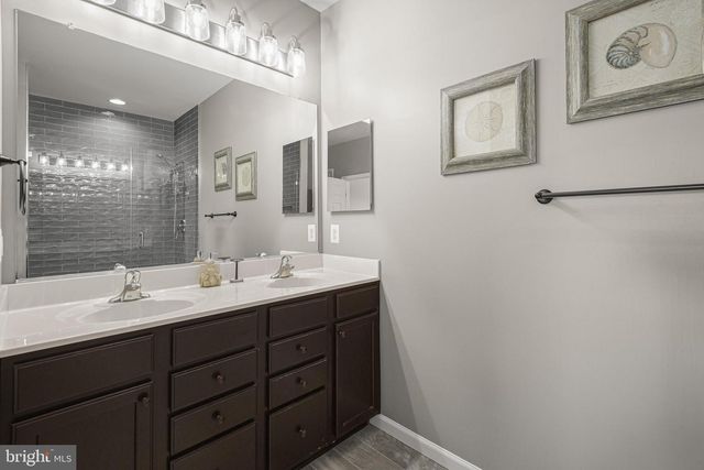 9508 LEE CT, Manassas, VA 20110