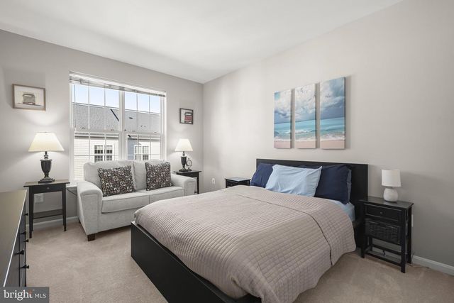 9508 LEE CT, Manassas, VA 20110