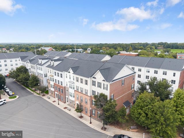 9508 LEE CT, Manassas, VA 20110