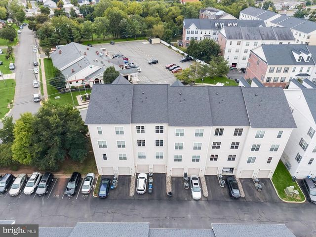 9508 LEE CT, Manassas, VA 20110