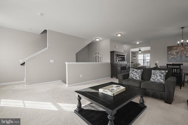 9508 LEE CT, Manassas, VA 20110
