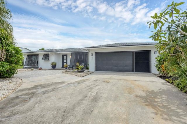 527 BELLAIRE DRIVE, Venice, FL 34293