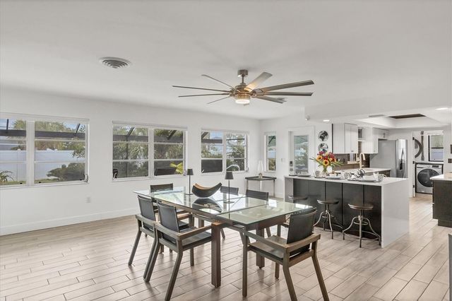 527 BELLAIRE DRIVE, Venice, FL 34293