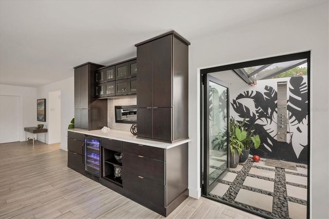 527 BELLAIRE DRIVE, Venice, FL 34293